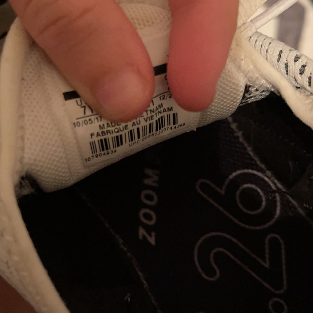 Air Max 270 - Picture 6 of 6